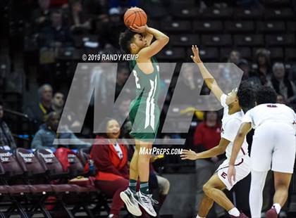 Thumbnail 2 in Memphis East vs Parkview  (Bass Pro Shop Tournament of Champions) photogallery.