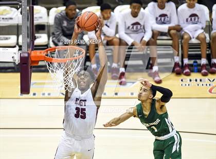Thumbnail 2 in Memphis East vs Parkview  (Bass Pro Shop Tournament of Champions) photogallery.