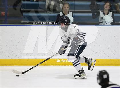 Thumbnail 1 in Buffalo @ Bemidji photogallery.