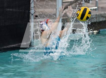 Thumbnail 3 in Harvard-Westlake vs. Camarillo photogallery.