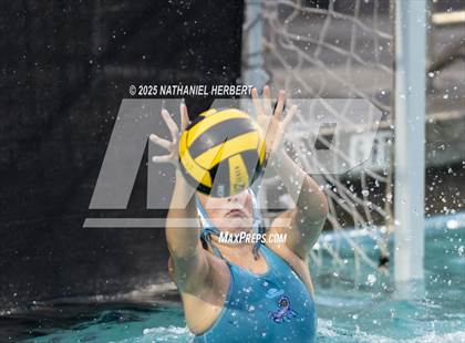 Thumbnail 1 in Harvard-Westlake vs. Camarillo photogallery.