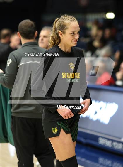 Thumbnail 3 in San Ramon Valley vs. Salesian College Preparatory (CIF NCS Open Division Final) photogallery.