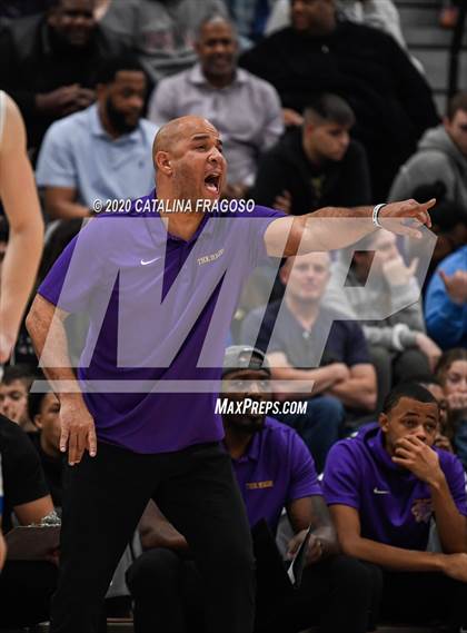 Thumbnail 3 in Gill St. Bernard's vs Camden (Metro Classic) photogallery.