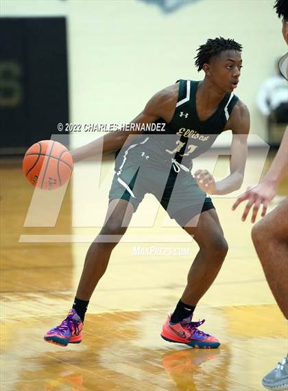Thumbnail 3 in Strake Jesuit vs. Ellison (Conroe Christmas Classic) photogallery.