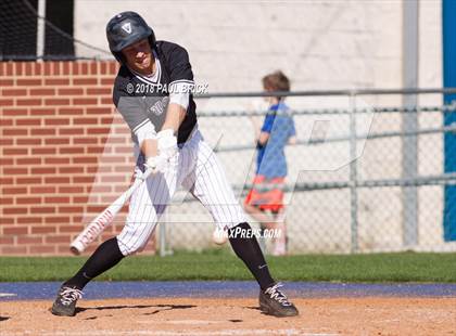 Thumbnail 1 in Westlake vs. Vandegrift photogallery.