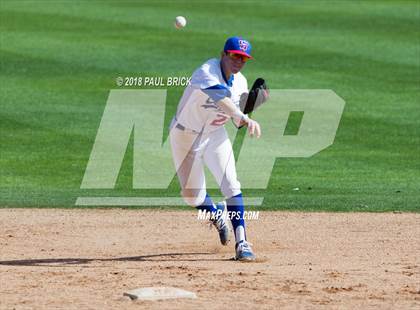 Thumbnail 3 in Westlake vs. Vandegrift photogallery.