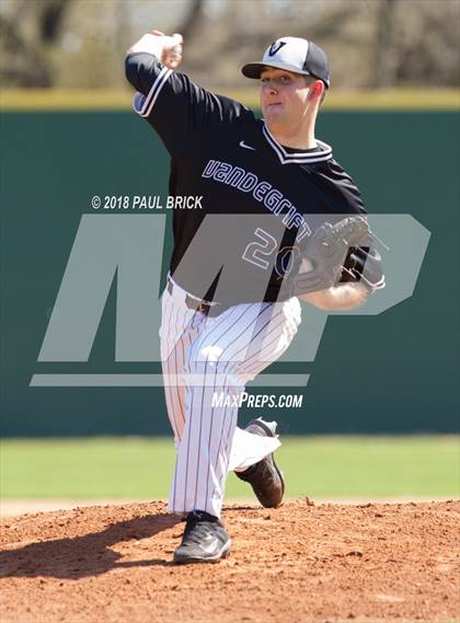Thumbnail 1 in Westlake vs. Vandegrift photogallery.