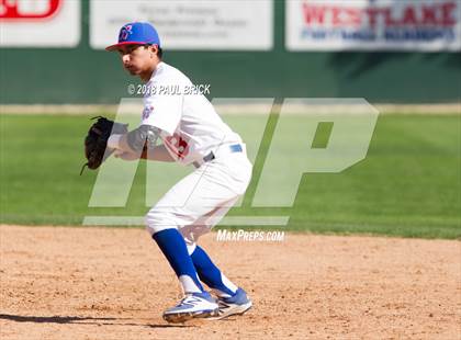Thumbnail 2 in Westlake vs. Vandegrift photogallery.