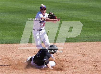 Thumbnail 1 in Westlake vs. Vandegrift photogallery.