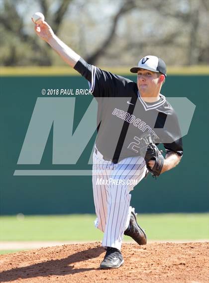 Thumbnail 2 in Westlake vs. Vandegrift photogallery.