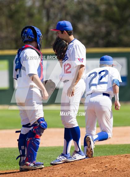 Thumbnail 1 in Westlake vs. Vandegrift photogallery.