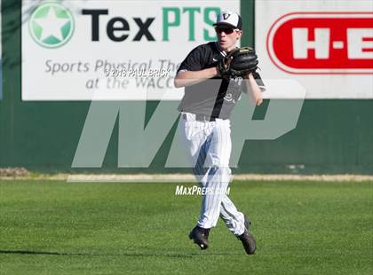 Thumbnail 1 in Westlake vs. Vandegrift photogallery.