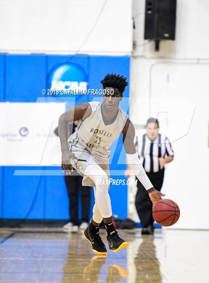 Thumbnail 3 in Montverde Academy vs. Roselle Catholic (Metro Classic) photogallery.