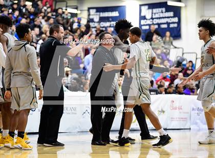 Thumbnail 1 in Montverde Academy vs. Roselle Catholic (Metro Classic) photogallery.