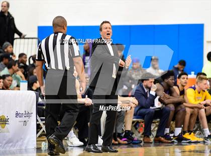 Thumbnail 1 in Montverde Academy vs. Roselle Catholic (Metro Classic) photogallery.