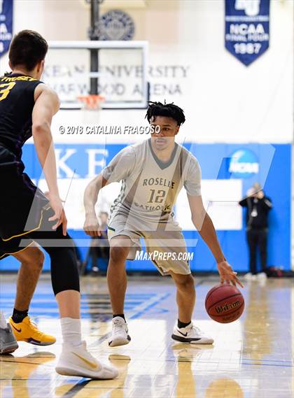 Thumbnail 3 in Montverde Academy vs. Roselle Catholic (Metro Classic) photogallery.