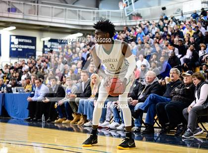 Thumbnail 2 in Montverde Academy vs. Roselle Catholic (Metro Classic) photogallery.