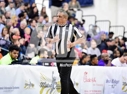 Thumbnail 3 in Montverde Academy vs. Roselle Catholic (Metro Classic) photogallery.