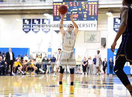 Thumbnail 1 in Montverde Academy vs. Roselle Catholic (Metro Classic) photogallery.