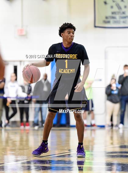 Thumbnail 1 in Montverde Academy vs. Roselle Catholic (Metro Classic) photogallery.