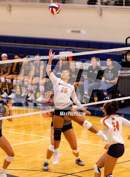 Thumbnail 2 in Madison vs. Steele photogallery.