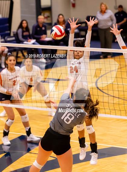 Thumbnail 2 in Madison vs. Steele photogallery.