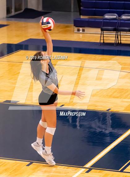 Thumbnail 1 in Madison vs. Steele photogallery.