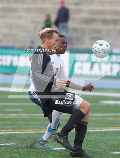 Thumbnail 3 in Scripps Ranch vs. Canyon Crest Academy (CIF SDS D1 Final) photogallery.