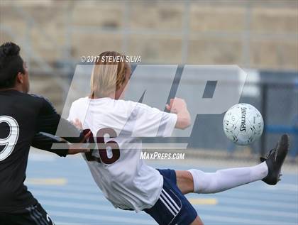 Thumbnail 3 in Scripps Ranch vs. Canyon Crest Academy (CIF SDS D1 Final) photogallery.
