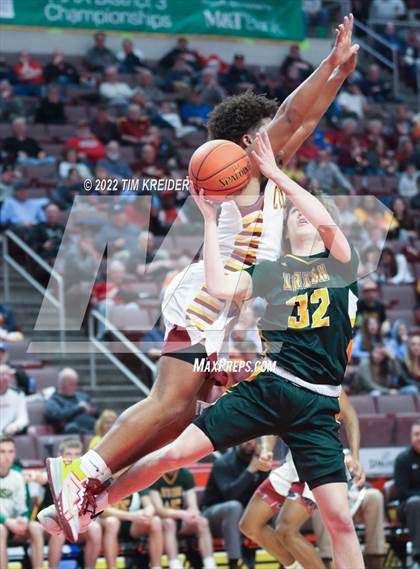 Thumbnail 1 in York Catholic @ Columbia (PIAA 3A District Playoff) photogallery.