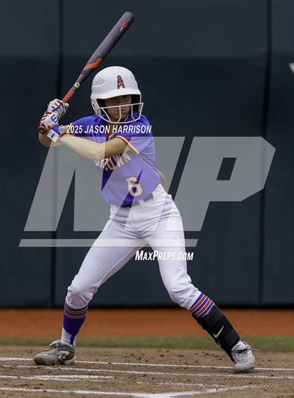 Thumbnail 1 in Shiner vs. Sundown (UIL Softball 2A D2 Final) photogallery.
