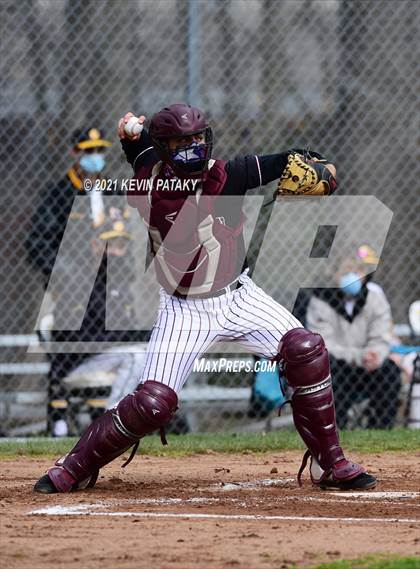 Thumbnail 1 in North Haven @ Daniel Hand photogallery.