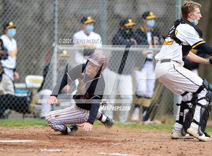 Thumbnail 1 in North Haven @ Daniel Hand photogallery.