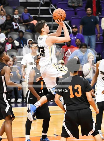 Thumbnail 2 in Tri-City Christian Academy vs Skyline Prep (CAA D3 Final)  photogallery.