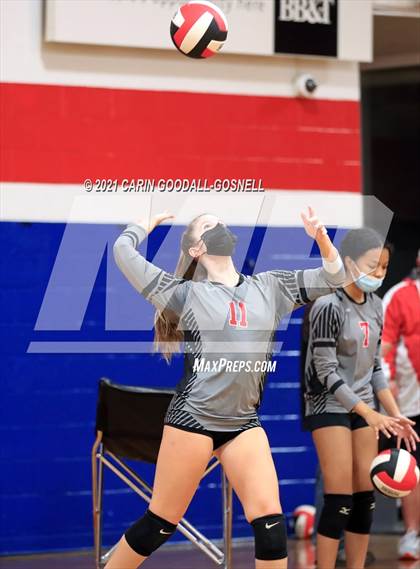 Thumbnail 2 in Jacksonville @ West Carteret (NCHSAA Coastal 3A Conference Championship) photogallery.