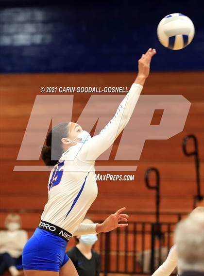 Thumbnail 1 in Jacksonville @ West Carteret (NCHSAA Coastal 3A Conference Championship) photogallery.