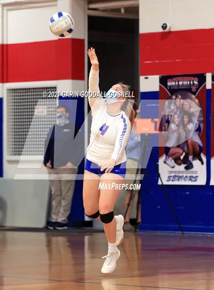 Thumbnail 2 in Jacksonville @ West Carteret (NCHSAA Coastal 3A Conference Championship) photogallery.
