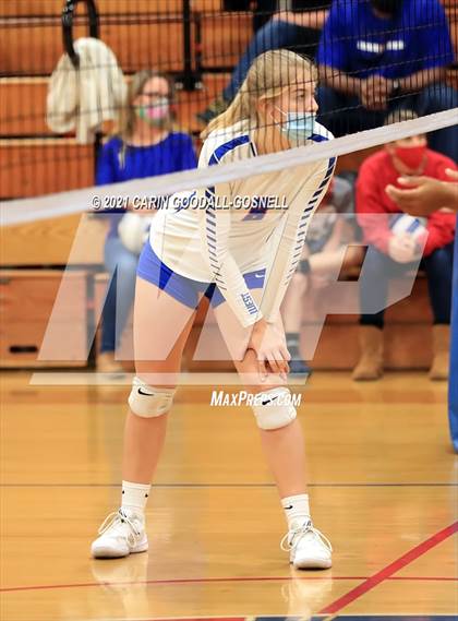 Thumbnail 2 in Jacksonville @ West Carteret (NCHSAA Coastal 3A Conference Championship) photogallery.