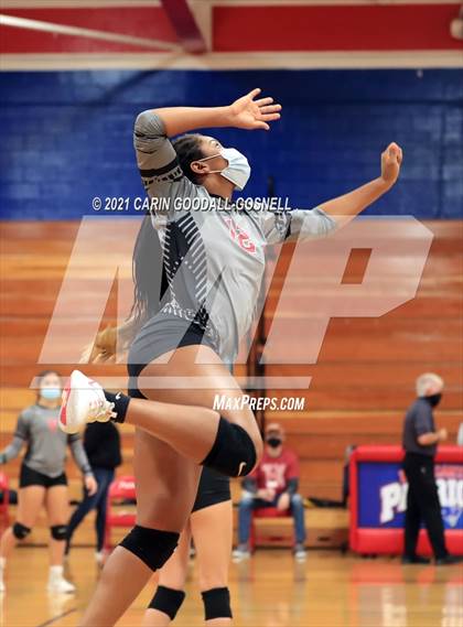 Thumbnail 2 in Jacksonville @ West Carteret (NCHSAA Coastal 3A Conference Championship) photogallery.