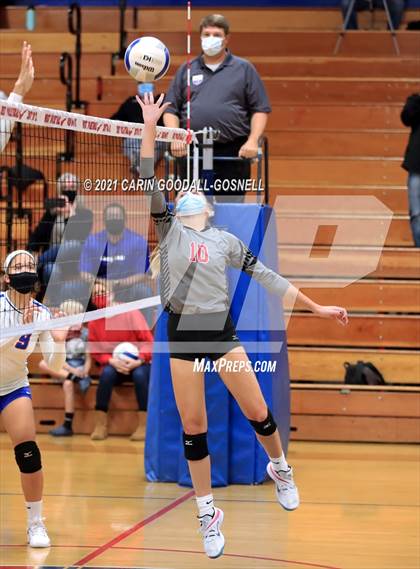 Thumbnail 1 in Jacksonville @ West Carteret (NCHSAA Coastal 3A Conference Championship) photogallery.