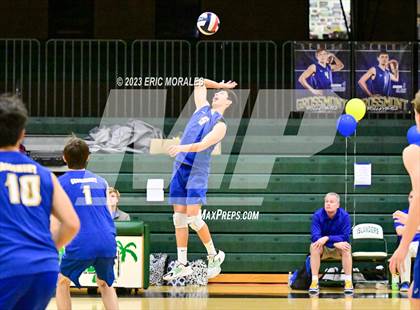 Thumbnail 2 in Grossmont @ Coronado photogallery.