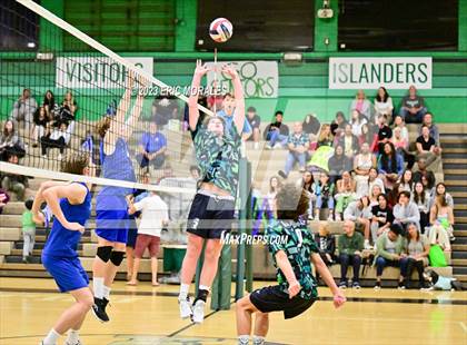 Thumbnail 3 in Grossmont @ Coronado photogallery.