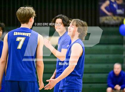 Thumbnail 2 in Grossmont @ Coronado photogallery.