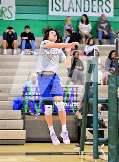 Thumbnail 1 in Grossmont @ Coronado photogallery.