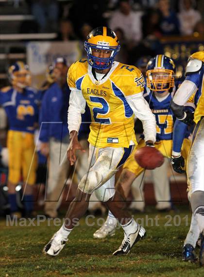 Thumbnail 2 in Nordhoff vs. Verbum Dei (CIF SS Playoff) photogallery.
