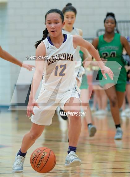 Thumbnail 1 in Kentwood vs. Issaquah (WIAA 4A Regional Playoff) photogallery.