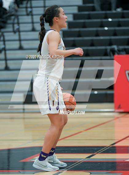 Thumbnail 1 in Kentwood vs. Issaquah (WIAA 4A Regional Playoff) photogallery.