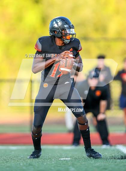 Thumbnail 3 in Dearborn @ Belleville photogallery.