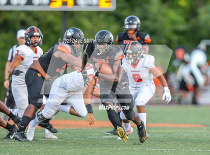 Thumbnail 3 in Dearborn @ Belleville photogallery.