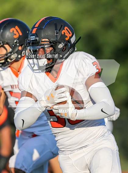 Thumbnail 1 in Dearborn @ Belleville photogallery.
